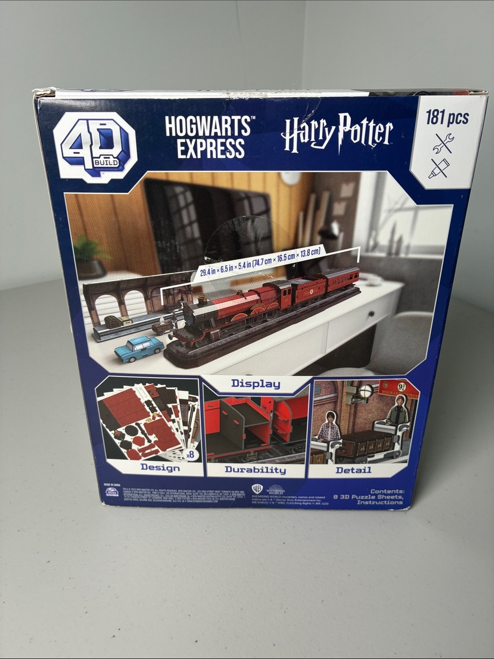 Warner Bros. Harry Potter Hogwarts Express 3D Puzzle - Red and Blue Accents
